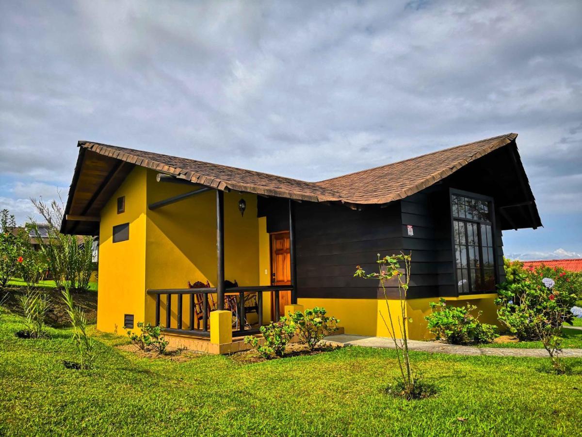 Hotel Campo Verde La Fortuna Extérieur photo