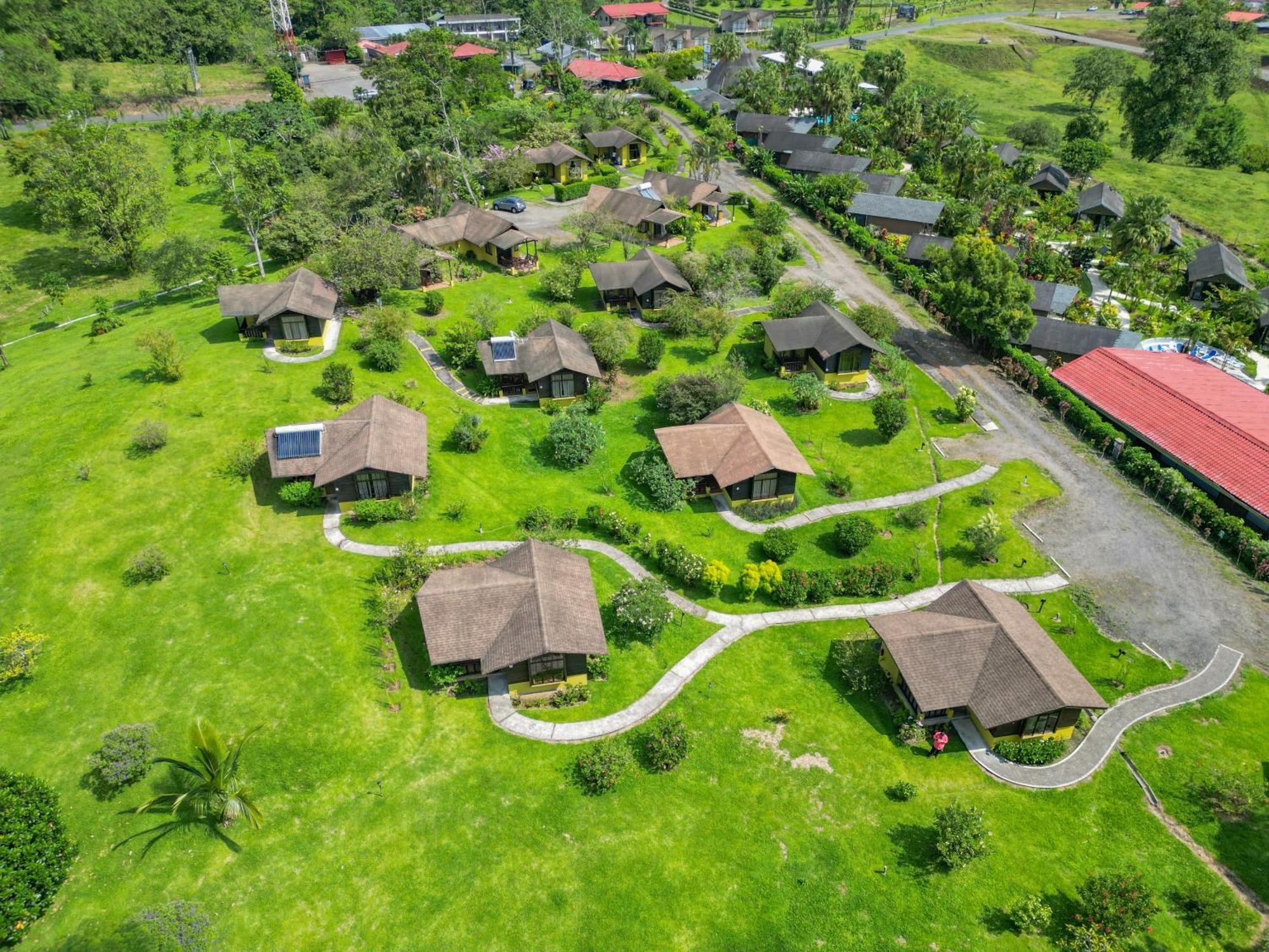 Hotel Campo Verde La Fortuna Extérieur photo