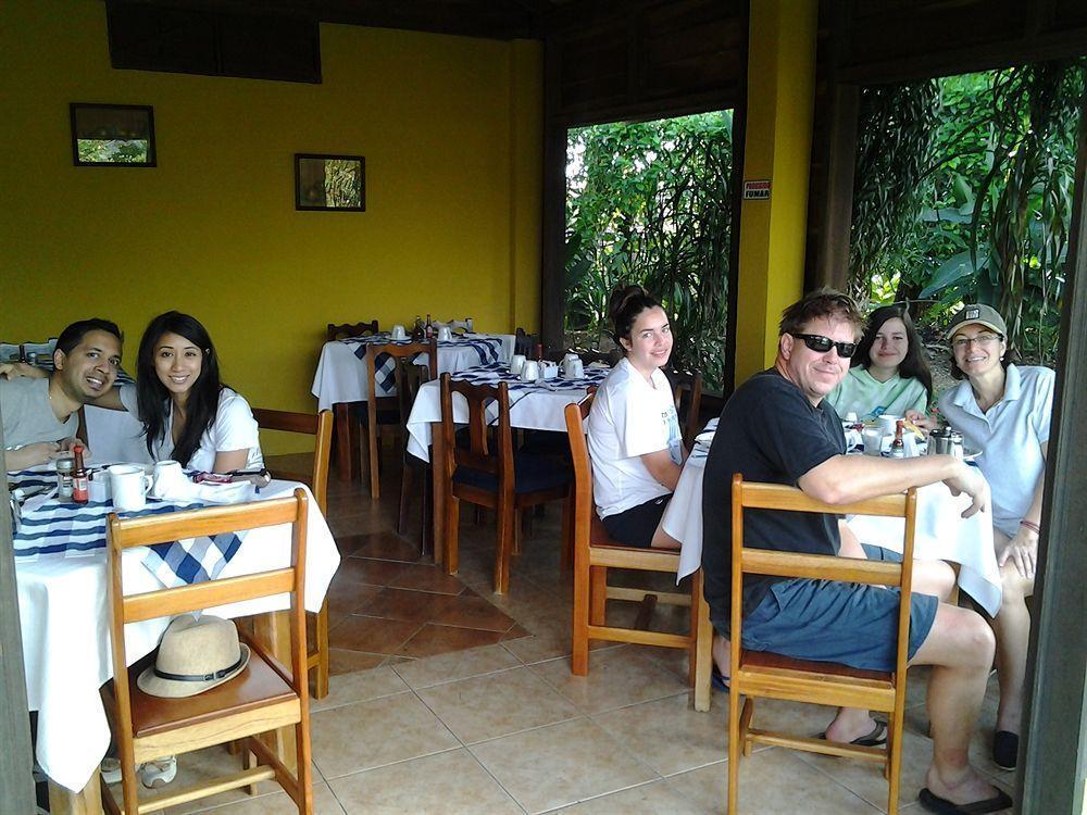 Hotel Campo Verde La Fortuna Extérieur photo